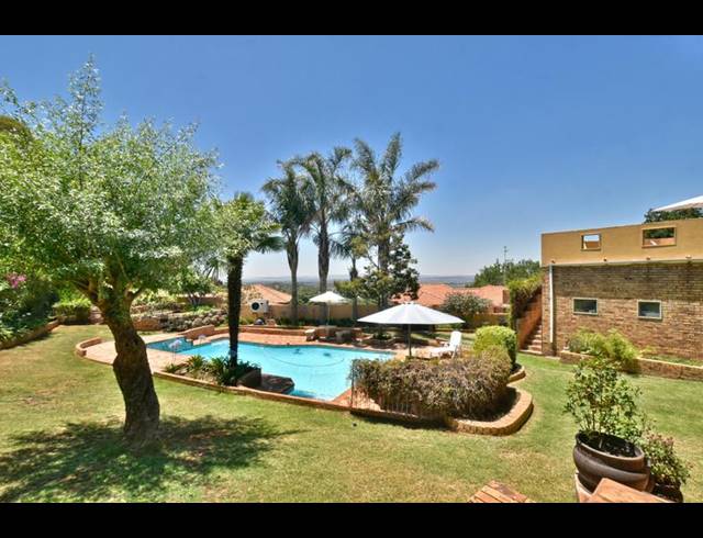 5 BEDROOM HOUSE FOR SALE IN GLENVISTA